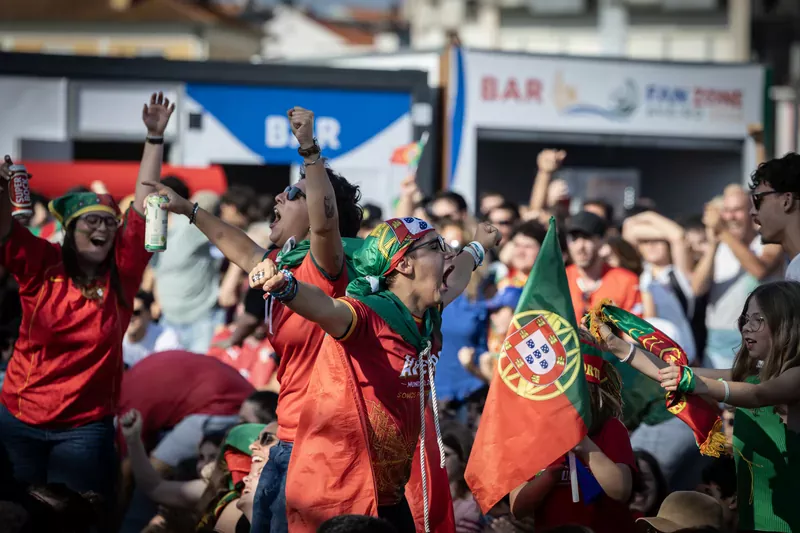 The thrill of a Portugal goal, by the bar
